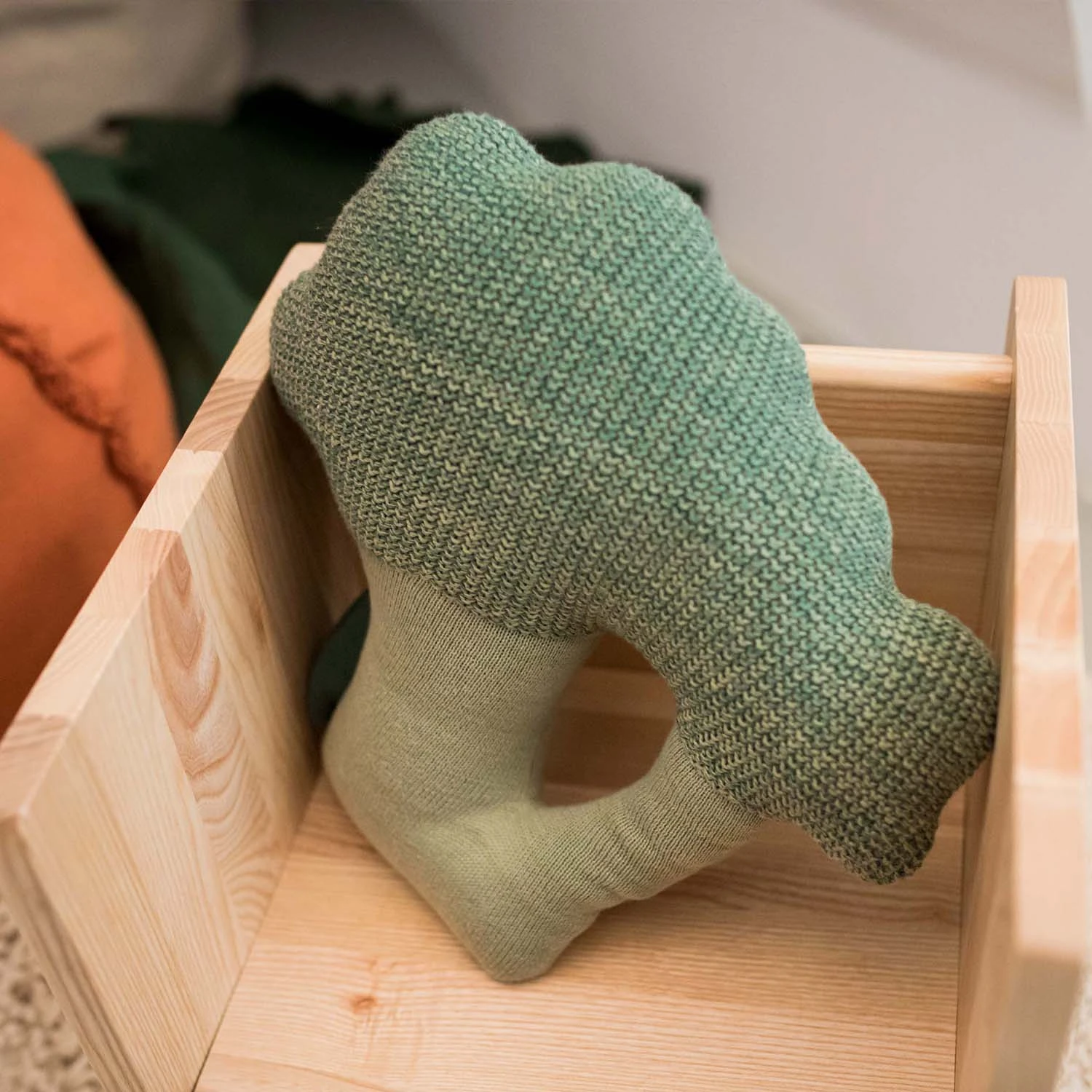 Knitted Cushion Brucy The Broccoli 4 Knitted Cushion Brucy The Broccoli - Image 4