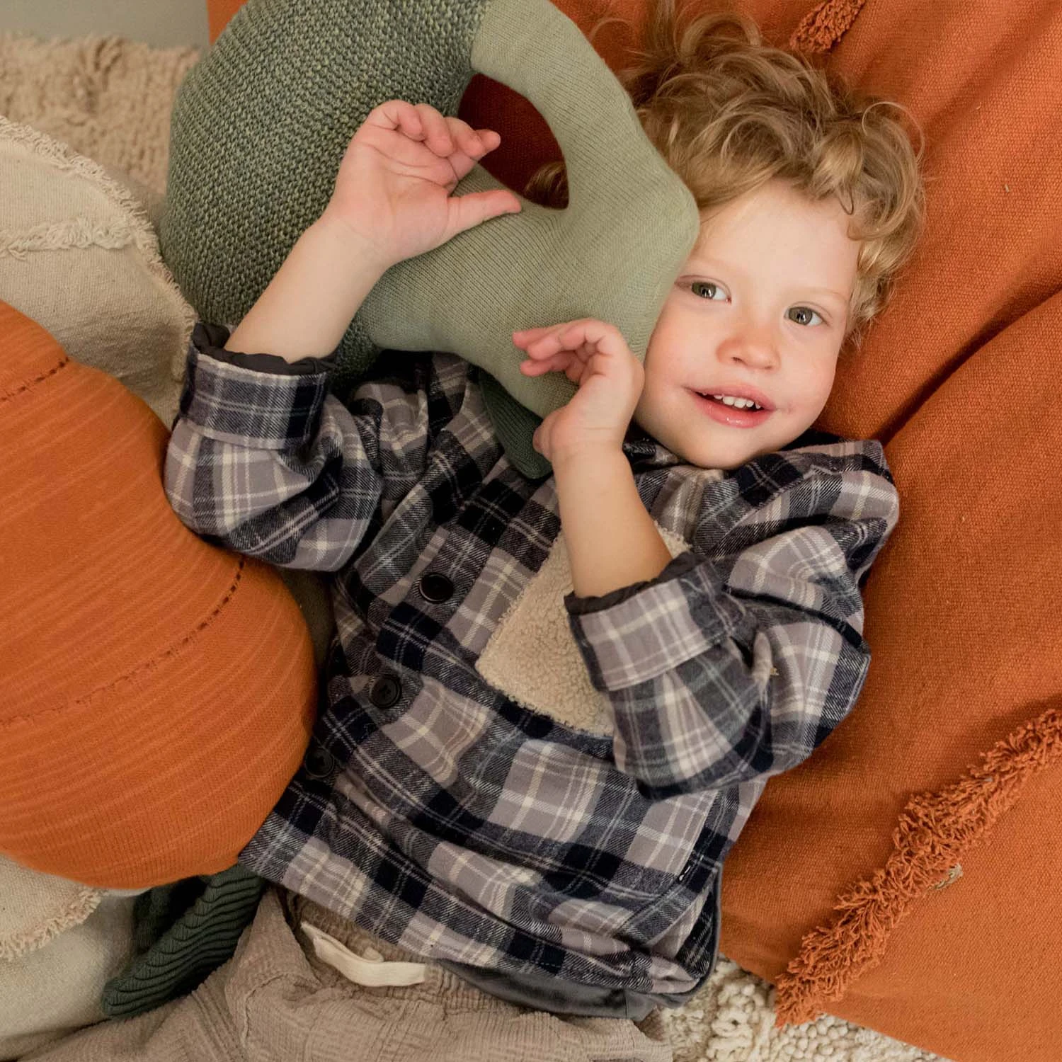 Knitted Cushion Brucy The Broccoli 2 Knitted Cushion Brucy The Broccoli - Image 2