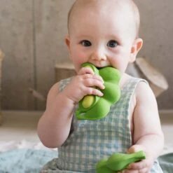 Keiko The Edamame Baby Teether -Pro Cycling Wear edamame4 1